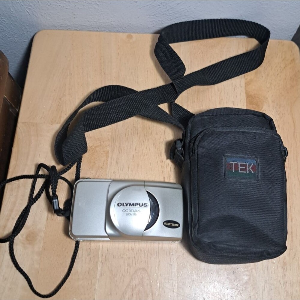 Olympus Infinity Stylus ZOOM 115 All Weather, Quartz Date 35mm Camera